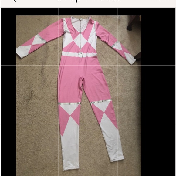 Pink Ranger Costume - Picture 5 of 10